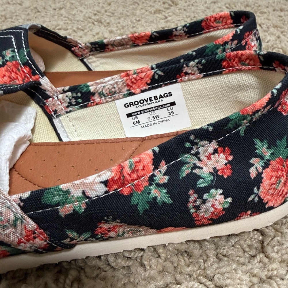 Groove Bags Custom Kicks Yorkshire Terrier Floral Slip On Canvas Flats - Picture 3 of 9